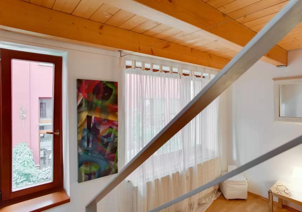 Three-floor Appartamento *